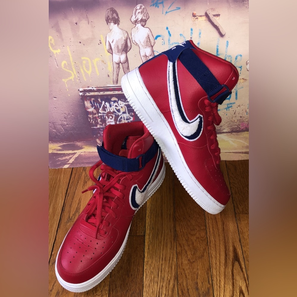 Nike Mens Air Force 1 07 High LV8 ‘Red’